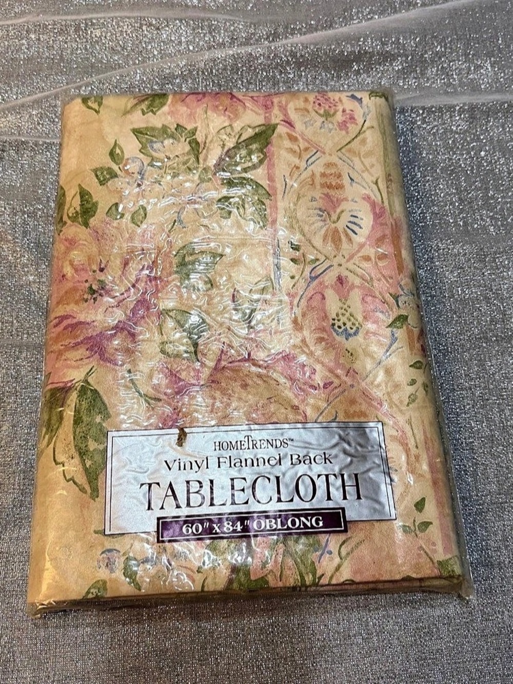 Vintage Home Trends Vinyl Flannel Back Tablecloth Floral Tablecloth 60 x 84 NWT